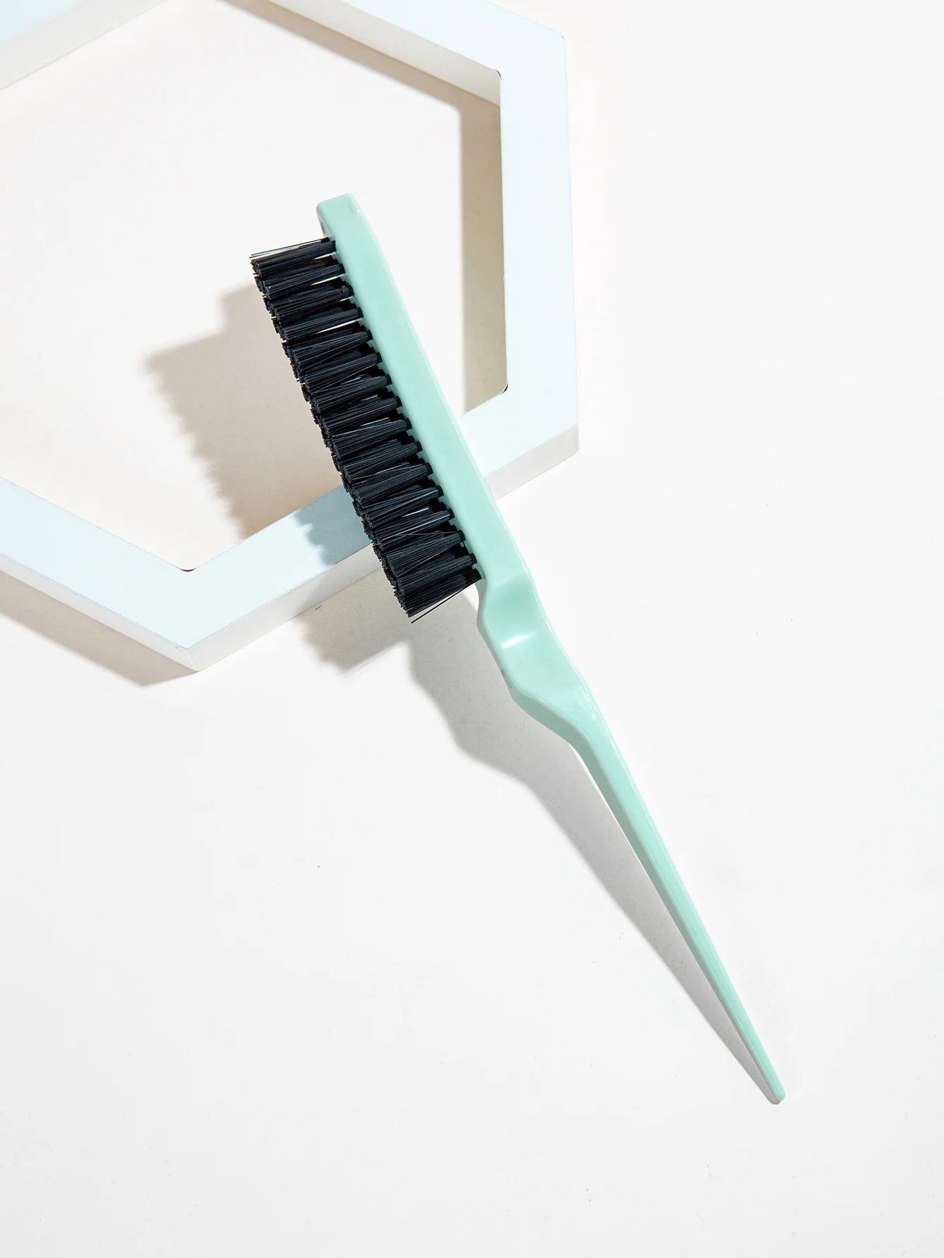 Hair Brushes / YT045