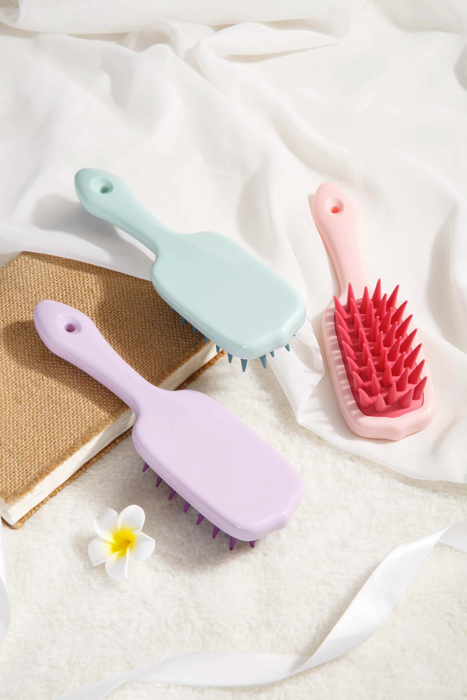 Scalp & Shampoo Brushes / X089