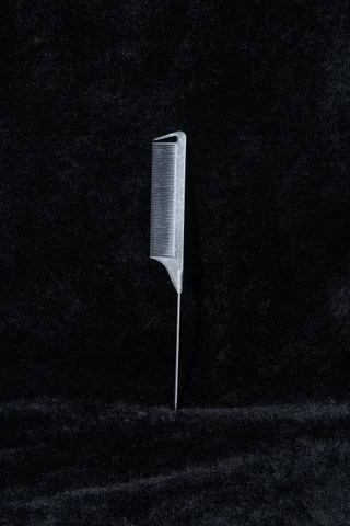 Tail Comb 06926 · Glitter