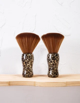 Neck Duster Brush H041
