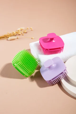 Scalp Shampoo Brush X090 · Candy Colors