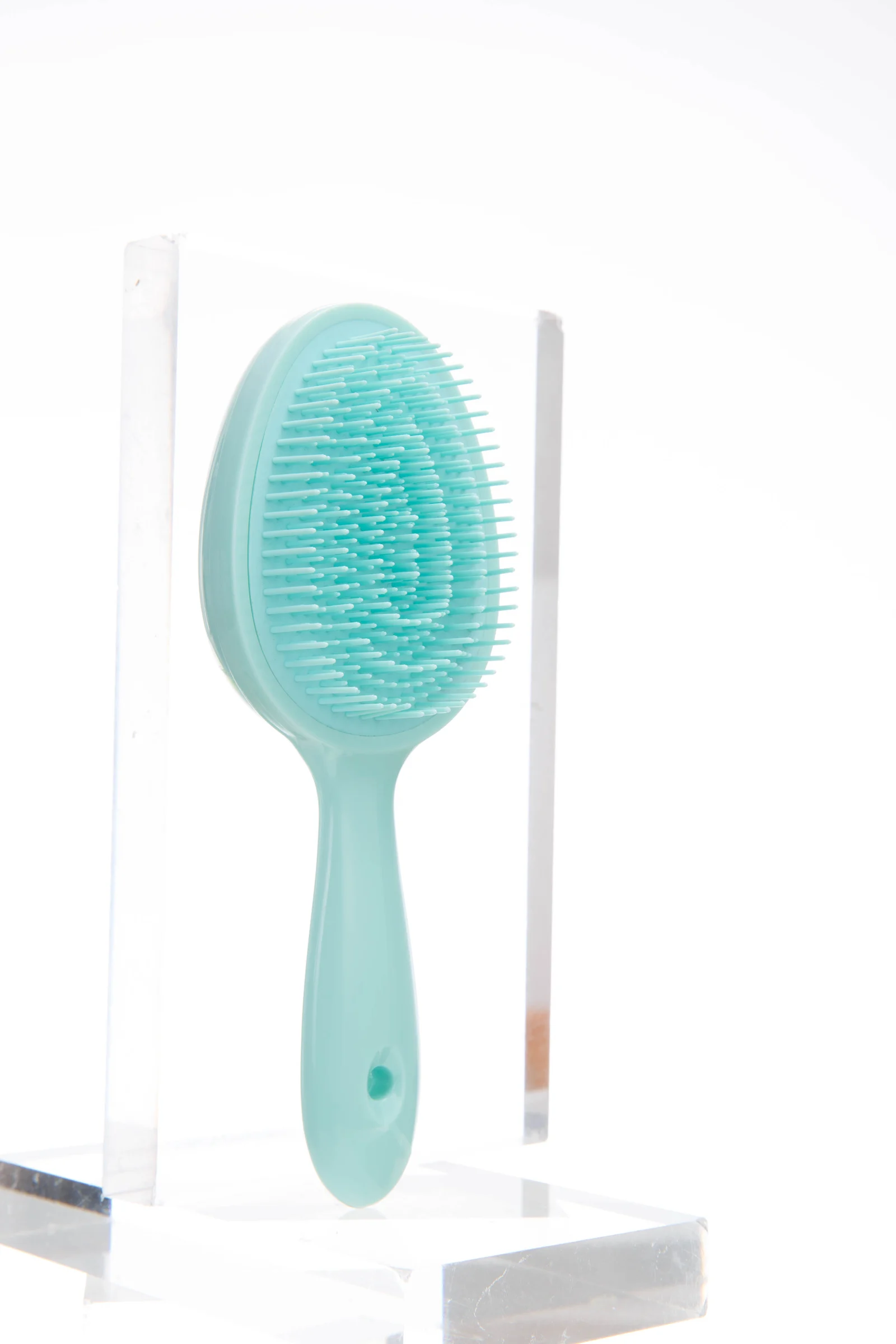Scalp & Shampoo Brushes / X102