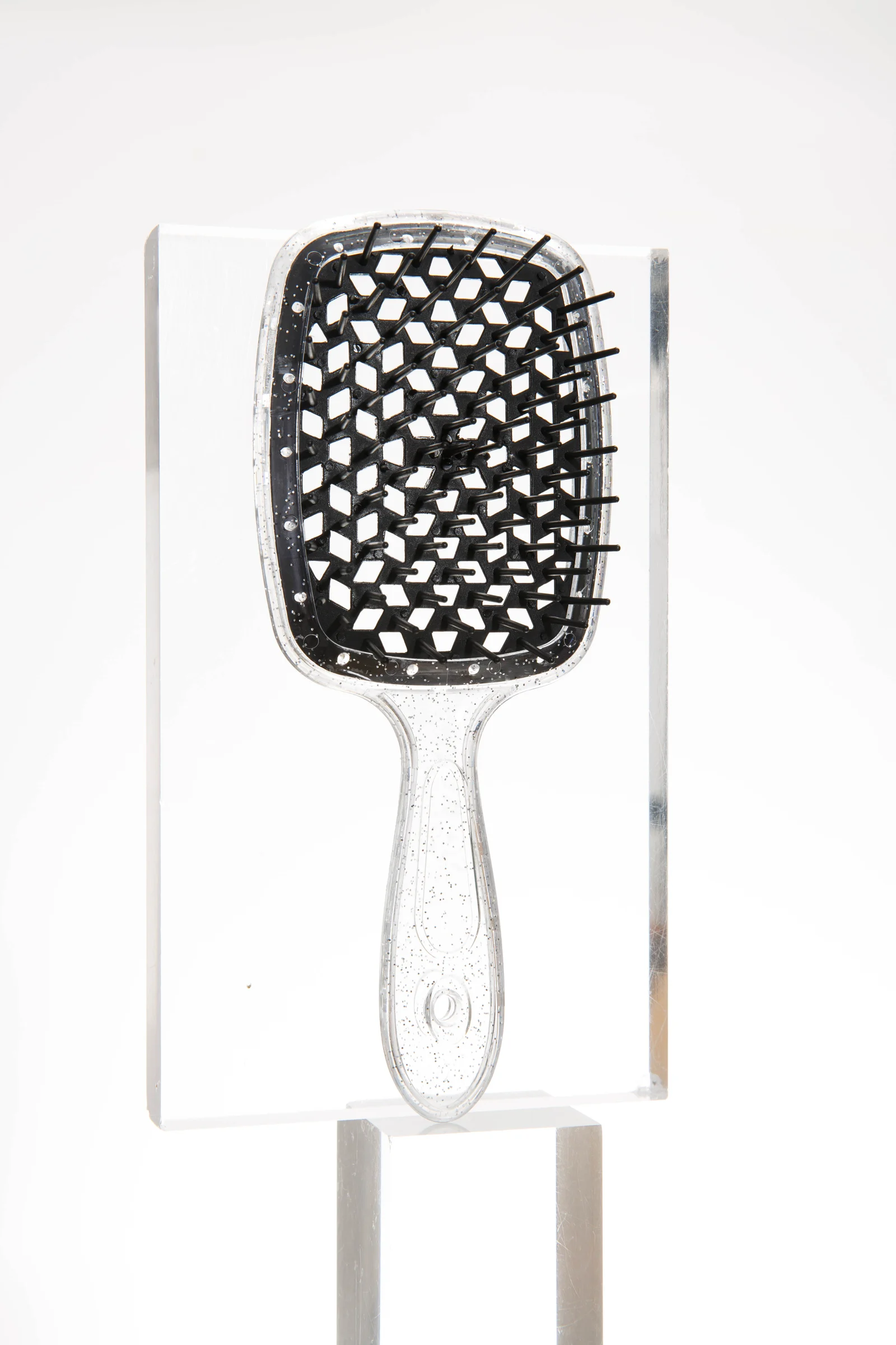 Hair Brushes / WS031