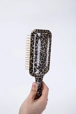 Metal-Pin Cushion Hair Brush QN213